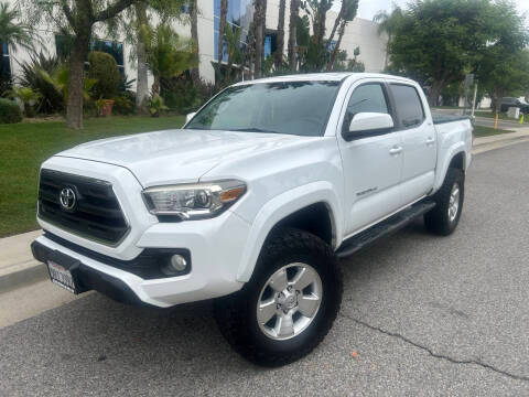 2017 Toyota Tacoma SR5 RWD photo