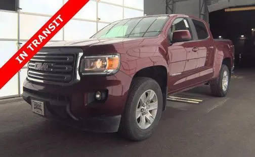 2017 GMC Canyon 4WD SLE 4WD photo