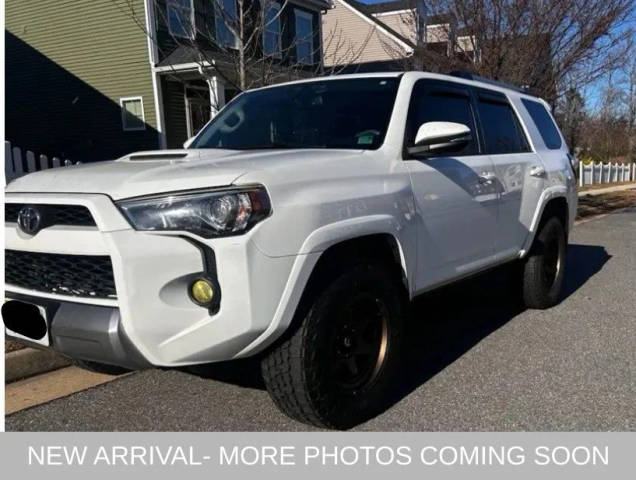 2016 Toyota 4Runner Trail Premium 4WD photo