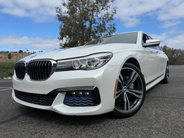 2017 BMW 7 Series 740i RWD photo