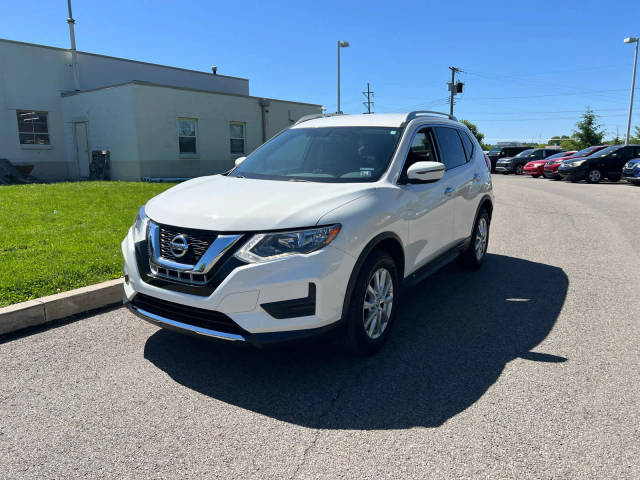 2017 Nissan Rogue SV AWD photo
