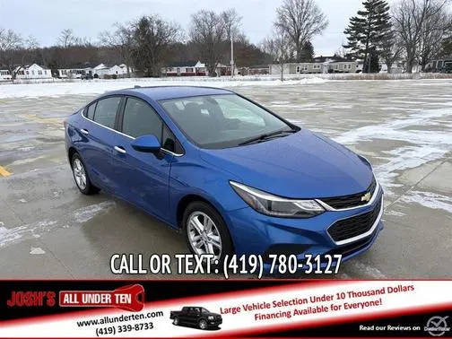 2017 Chevrolet Cruze LT FWD photo