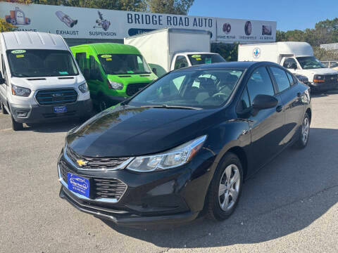 2017 Chevrolet Cruze LS FWD photo