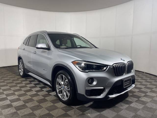 2017 BMW X1 xDrive28i AWD photo