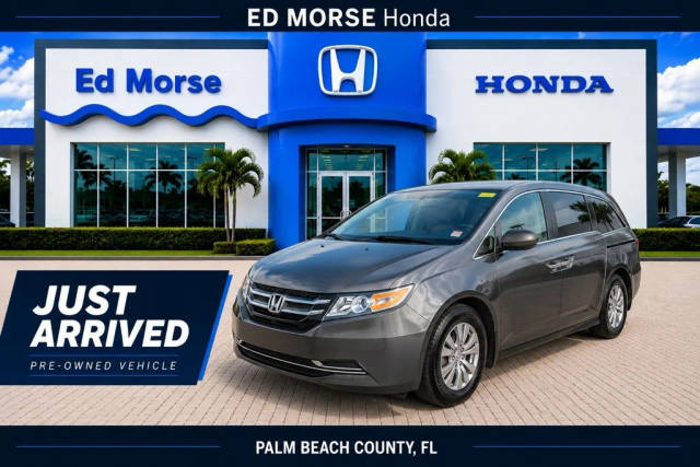 2016 Honda Odyssey SE FWD photo