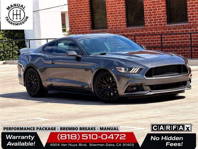 2017 Ford Mustang GT RWD photo