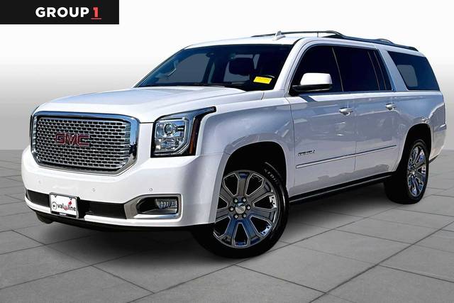 2017 GMC Yukon XL Denali 4WD photo