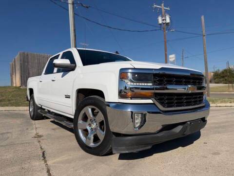 2017 Chevrolet Silverado 1500 LT RWD photo