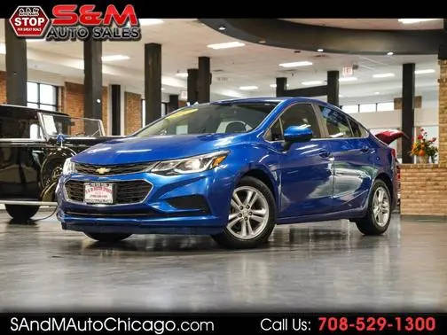 2017 Chevrolet Cruze LT FWD photo