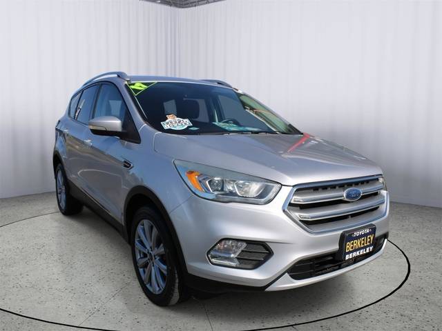 2017 Ford Escape Titanium 4WD photo