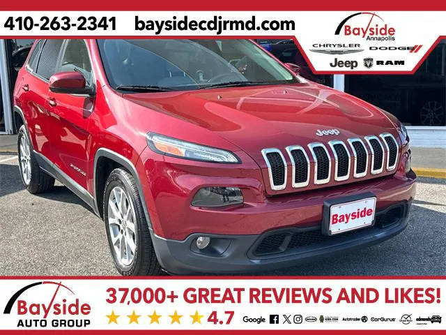 2017 Jeep Cherokee Latitude FWD photo