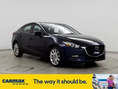 2017 Mazda 3 Touring FWD photo