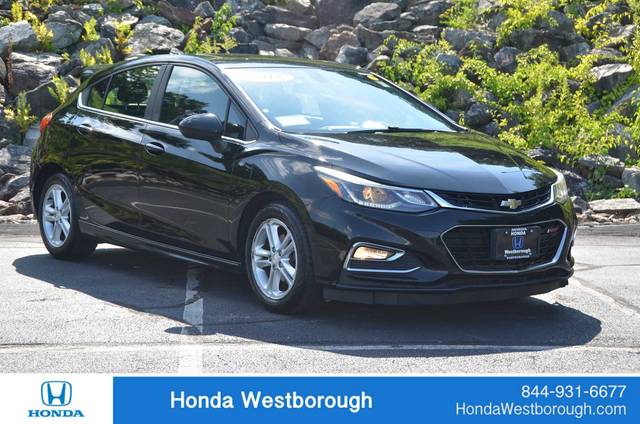 2017 Chevrolet Cruze LT FWD photo