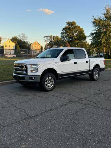 2017 Ford F-150 XLT 4WD photo