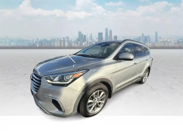 2017 Hyundai Santa Fe SE FWD photo