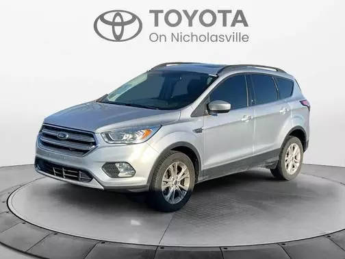 2017 Ford Escape SE 4WD photo