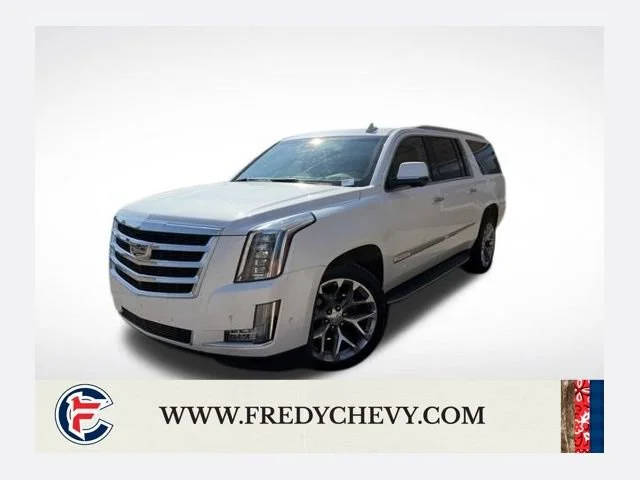 2017 Cadillac Escalade ESV Luxury 4WD photo