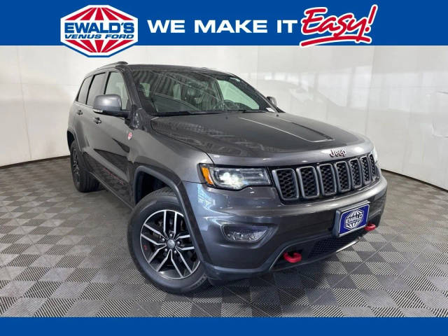 2017 Jeep Grand Cherokee Trailhawk 4WD photo