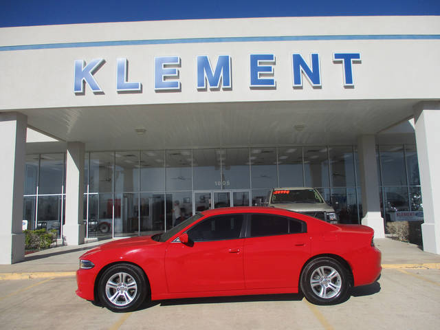 2017 Dodge Charger SE RWD photo