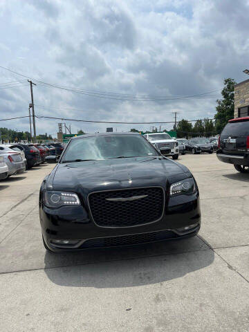 2017 Chrysler 300 300S Alloy Edition AWD photo