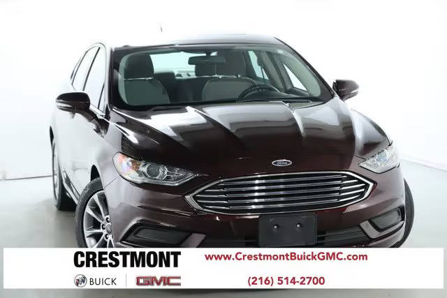 2017 Ford Fusion SE FWD photo