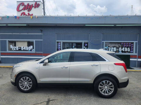 2017 Cadillac XT5 Luxury AWD AWD photo