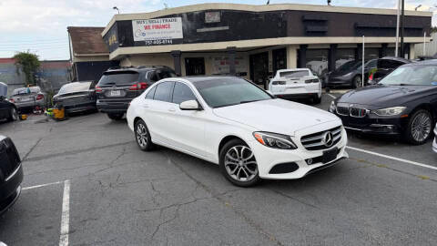 2017 Mercedes-Benz C-Class C 300 AWD photo