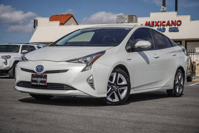 2017 Toyota Prius Three Touring FWD photo