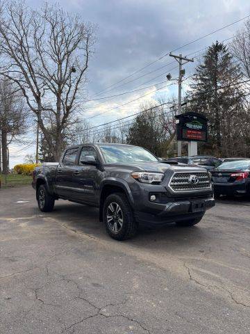 2017 Toyota Tacoma TRD Sport 4WD photo