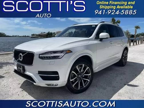 2017 Volvo XC90 Momentum AWD photo