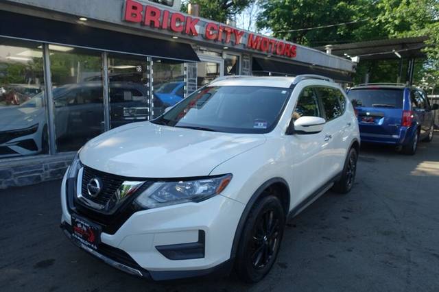 2017 Nissan Rogue SV AWD photo