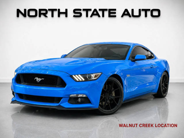 2017 Ford Mustang GT RWD photo