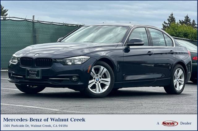 2017 BMW 3 Series 330i RWD photo