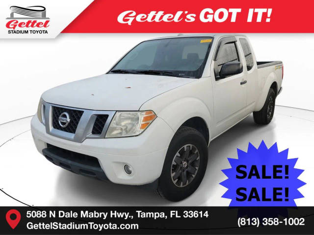 2017 Nissan Frontier Desert Runner RWD photo