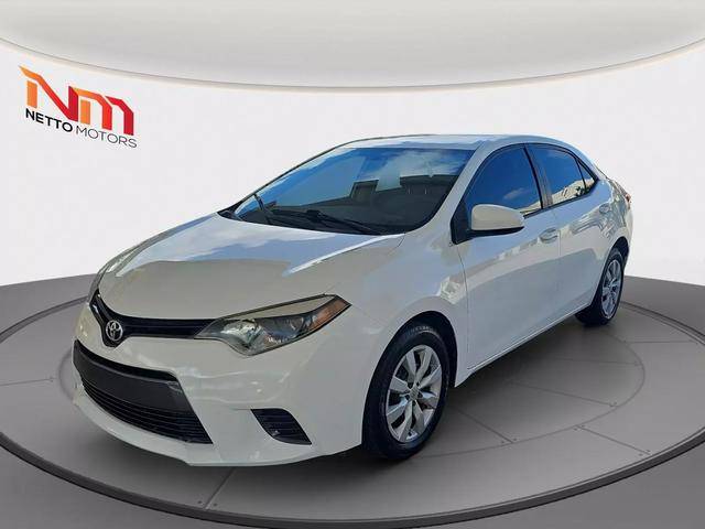 2015 Toyota Corolla LE FWD photo