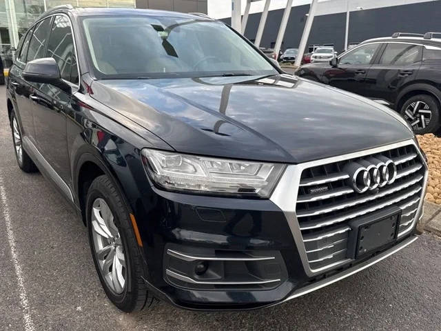 2017 Audi Q7 Premium Plus AWD photo