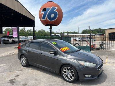 2015 Ford Focus SE FWD photo