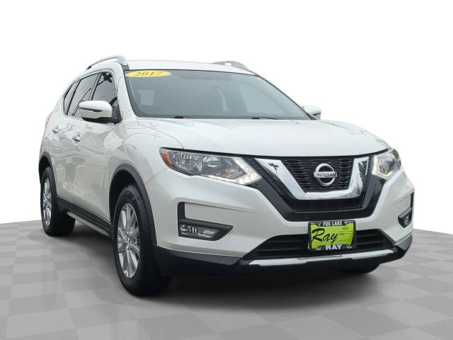 2017 Nissan Rogue SV AWD photo