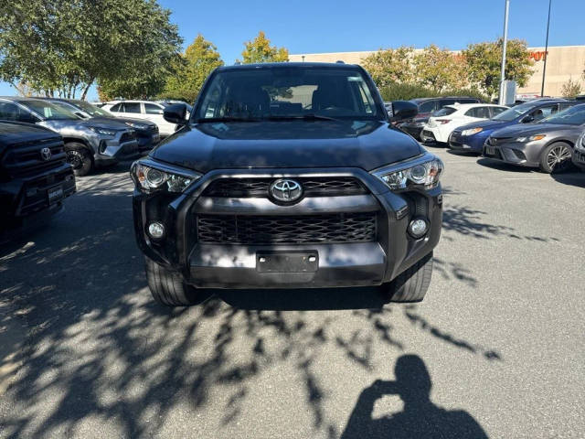 2016 Toyota 4Runner SR5 4WD photo