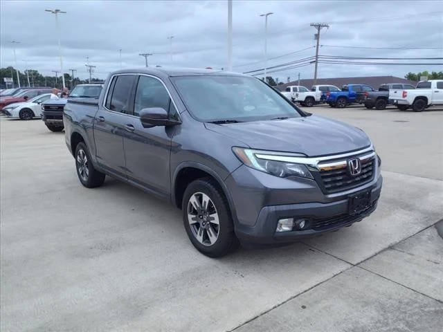 2017 Honda Ridgeline RTL-T AWD photo