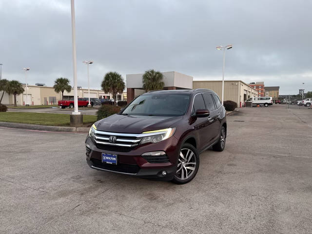 2017 Honda Pilot Elite AWD photo