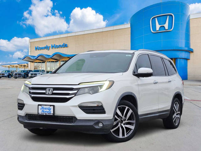 2017 Honda Pilot Touring AWD photo