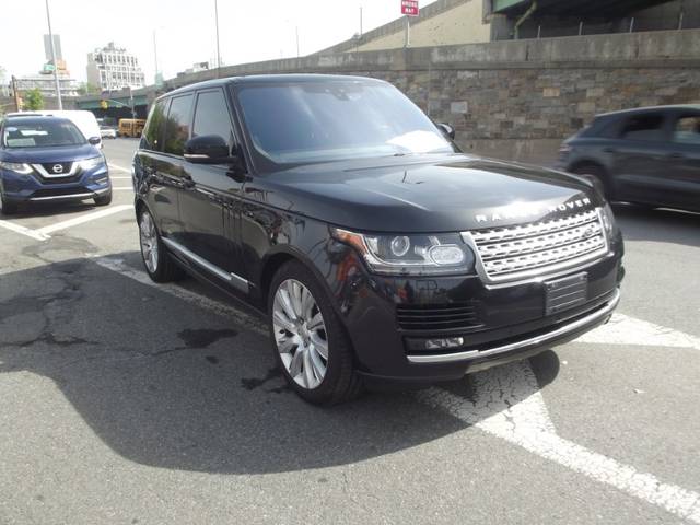 2017 Land Rover Range Rover 4WD photo