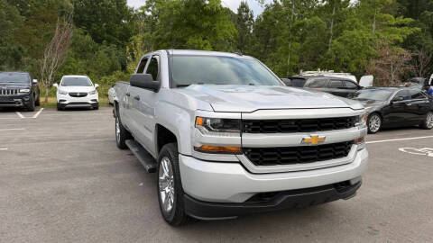 2017 Chevrolet Silverado 1500 Custom 4WD photo