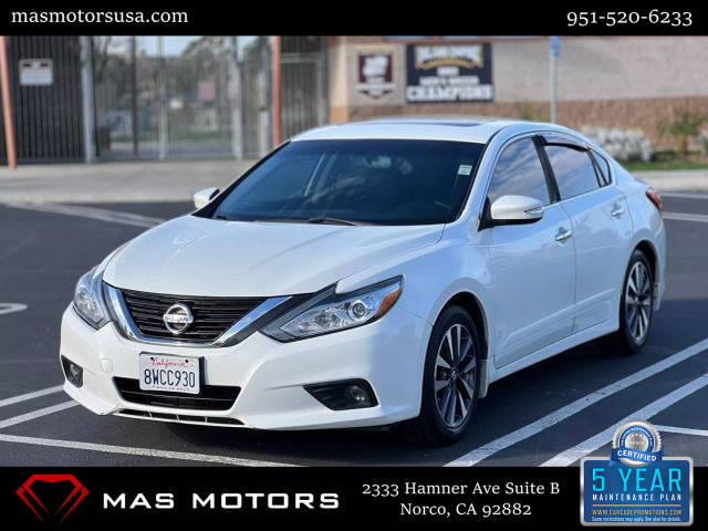 2017 Nissan Altima 2.5 SV FWD photo