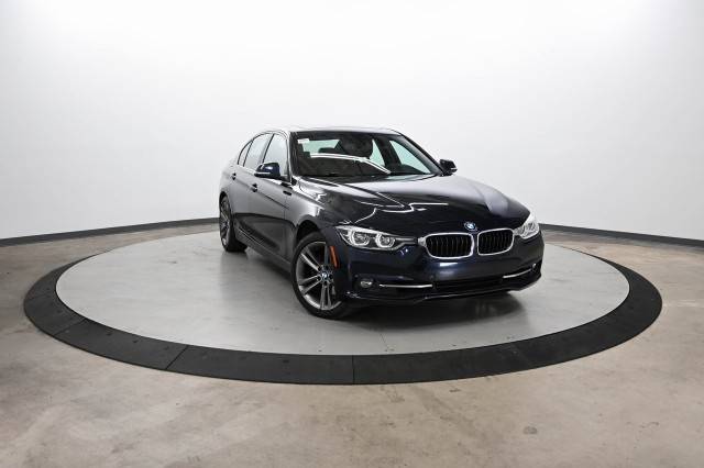 2017 BMW 3 Series 330i xDrive AWD photo