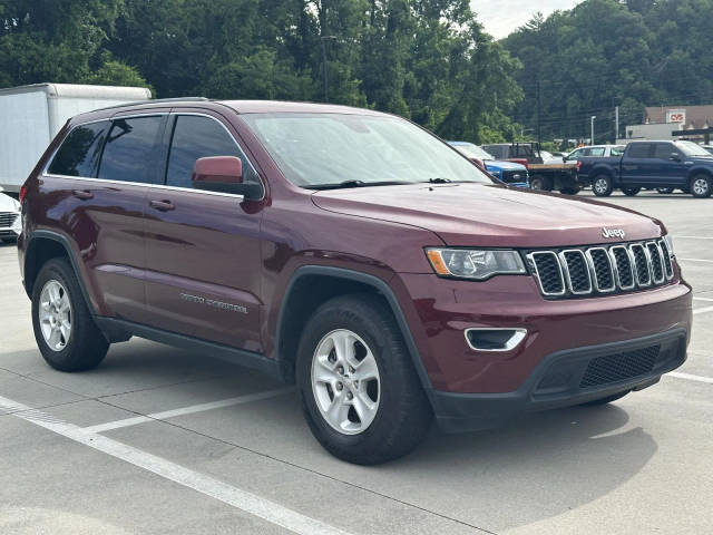 2017 Jeep Grand Cherokee Laredo RWD photo