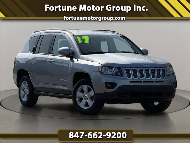 2017 Jeep Compass Latitude FWD photo