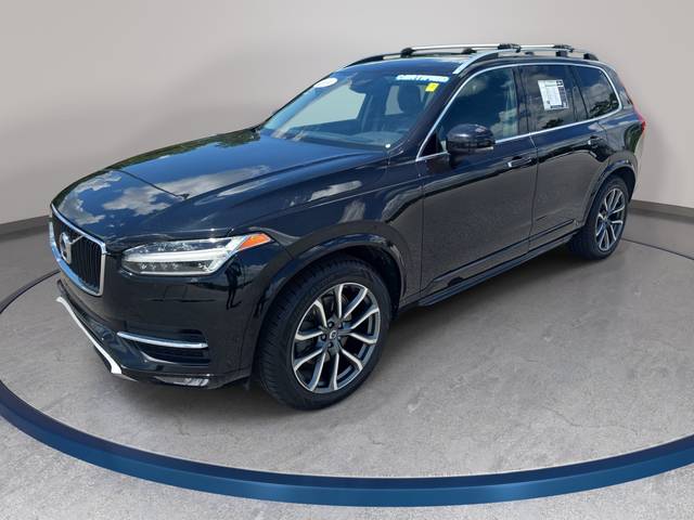 2017 Volvo XC90 Momentum AWD photo