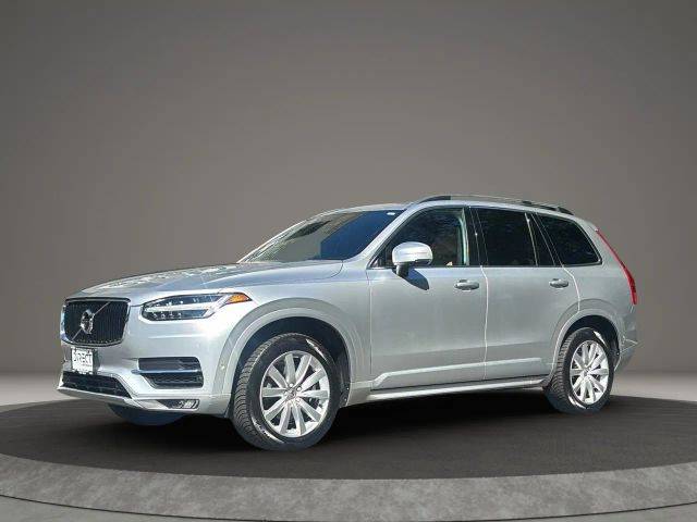2017 Volvo XC90 Momentum AWD photo